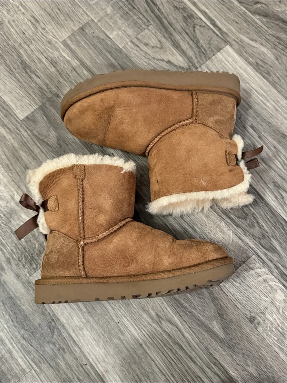 Ugg boots women’s sz 5